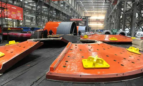 重型机械出口劲增破局焦点娱乐龙头领航出海